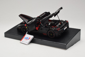 Ferrari Enzo Matt Black Gelimiteerde Editie BBR 1:18 HE180029 Metaal — afbeelding 6 van 9