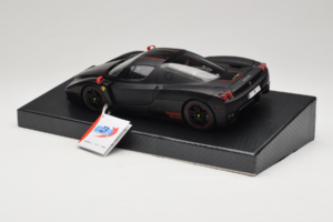 Ferrari Enzo Matt Black Gelimiteerde Editie BBR 1:18 HE180029 Metaal — afbeelding 7 van 9
