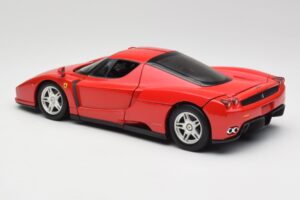 Ferrari Enzo Rood Hot Wheels 1:18 56293 Metaal — afbeelding 7 van 8