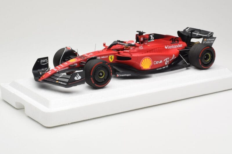 Ferrari F1-75 #16 C. Leclerc Winner Bahrain GP 2022 BBR 1:18 BBR221816 Hars