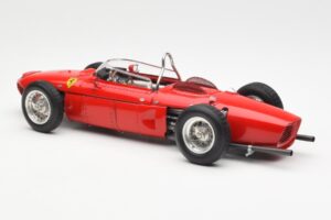 Ferrari Dino 156 Sharknose F1 1961 CMC 1:18 M-078 Metaal — afbeelding 5 van 6