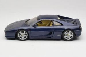 Ferrari F355 Berlinetta Blauw Metallic UT Models 1:18 180074020-B1 Metaal — afbeelding 4 van 8