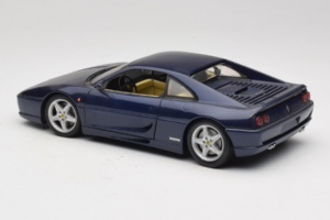 Ferrari F355 Berlinetta Blauw Metallic UT Models 1:18 180074020-B1 Metaal — afbeelding 7 van 8