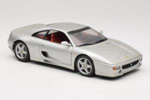 Ferrari F355 Berlinetta Zilver UT Models 1:18 180074020-S1 Metaal — afbeelding 6 van 8