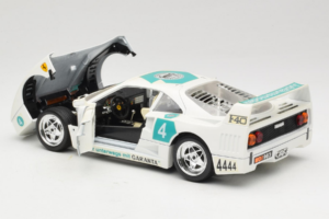 Ferrari F40 4444 Tage Garanta #4 Wit Bburago 1:18 3332-W5 Metaal — afbeelding 5 van 8