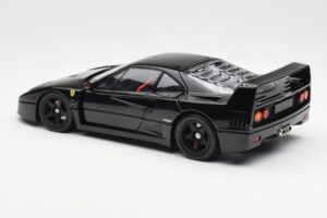 Ferrari F40 Zwart Kyosho 1:18 08416BK Metaal — afbeelding 9 van 10