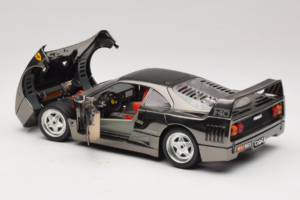 Ferrari F40 Chrome Black Bburago 1:18 3401-B1 Metaal — afbeelding 5 van 8