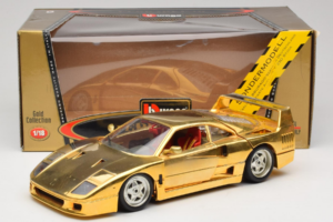 Ferrari F40 Chrome Gold Limited Edition 250 pcs Bburago 1:18 3332-G1 Metaal — afbeelding 8 van 8