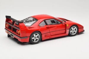 Ferrari F40 Competizione Test Version Rood Hot Wheels 1:18 P9922 Metaal — afbeelding 3 van 8
