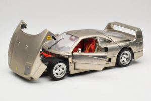 Ferrari F40 Dark Chrome Silver Kroymans Limited Edition Bburago 1:18 3032-C2 Metaal — afbeelding 2 van 8