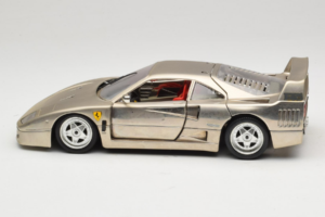 Ferrari F40 Dark Chrome Silver Kroymans Limited Edition Bburago 1:18 3032-C2 Metaal — afbeelding 4 van 8