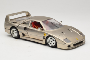 Ferrari F40 Dark Chrome Silver Kroymans Limited Edition Bburago 1:18 3032-C2 Metaal — afbeelding 6 van 8