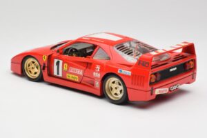Ferrari F40 Evoluzione Bburago 1:18 3042 Metaal — afbeelding 7 van 8
