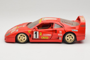 Ferrari F40 Evoluzione #1 Pirelli Rood 1992 Bburago 1:18 3042-P1 Metaal — afbeelding 4 van 8