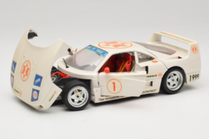 Ferrari F40 #1 Expert Wit 1987 Bburago 1:18 3332-W2 Metaal — afbeelding 2 van 8