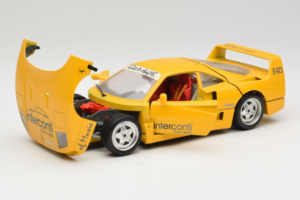 Ferrari F40 Interconti Car HiFi Geel Bburago 1:18 3032-I1 Metaal — afbeelding 2 van 8