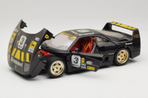 Ferrari F40 Magneti Marelli #3 Zwart Bburago 1:18 3022-B1 Metaal — afbeelding 2 van 8