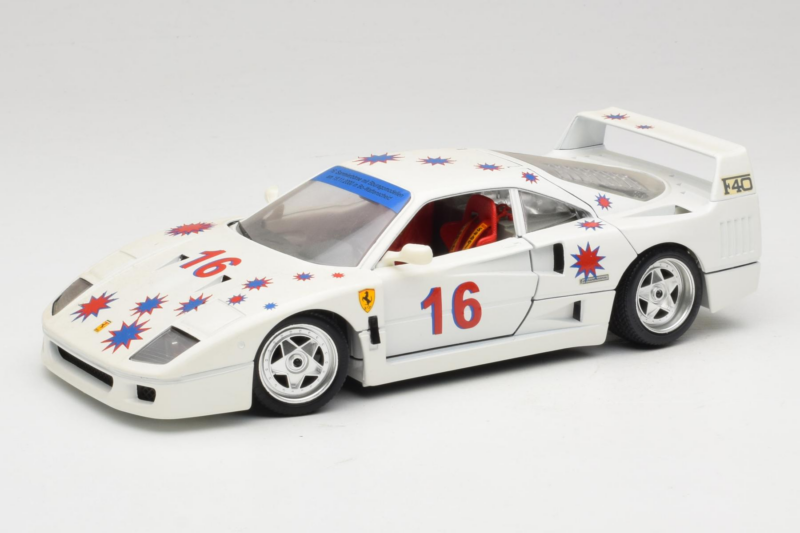Ferrari F40 #16 Borsenmodells Wit Limited Edition 333 pcs 1987 Bburago 1:18 3332-W1 Metaal