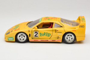 Ferrari F40 Totip Jolly Club #2 Geel Bburago 1:18 3332-Y1 Metaal — afbeelding 4 van 8