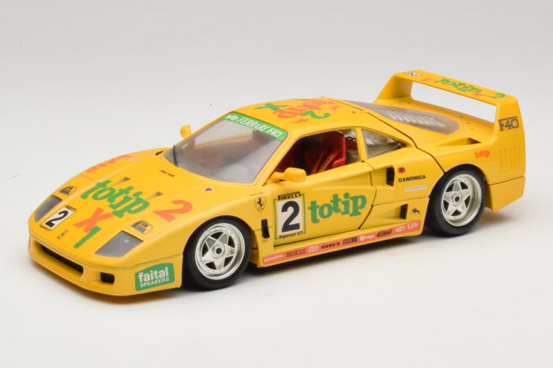 Ferrari F40 Totip Jolly Club #2 Geel Bburago 1:18 3332-Y1 Metaal