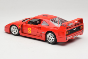 Ferrari F40 #8 Bevro International Rood 1987 Bburago 1:18 3332-P3 Metaal — afbeelding 7 van 8