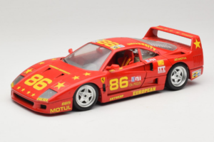 Ferrari F40 LM #86 Ch. Pozzi IMSA 24 Hours of Le Mans 1985 Rood Bburago 1:18 3332-P6 Metaal