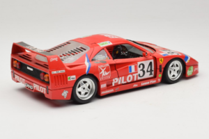 Ferrari F40 LM Pilot #34 Ferte / Thavenin / Palau 24 Hours of Le Mans 1995 Rood Bburago 1:18 3032-P3 Metaal — afbeelding 3 van 8