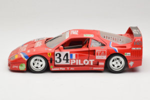 Ferrari F40 LM Pilot #34 Ferte / Thavenin / Palau 24 Hours of Le Mans 1995 Rood Bburago 1:18 3032-P3 Metaal — afbeelding 4 van 8