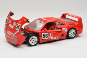 Ferrari F40 #56 Pilot Rood 1987 Bburago 1:18 3332-P2 Metaal — afbeelding 2 van 8