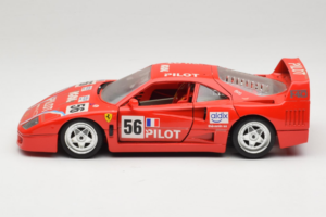 Ferrari F40 #56 Pilot Rood 1987 Bburago 1:18 3332-P2 Metaal — afbeelding 4 van 8