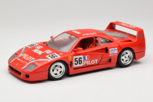 Ferrari F40 #56 Pilot Rood 1987 Bburago 1:18 3332-P2 Metaal