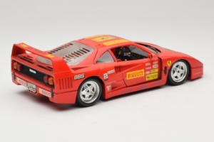 Ferrari F40 Pirelli BBS Rood Bburago 1:18 3032-P4 Metaal — afbeelding 3 van 8