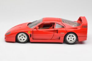 Ferrari F40 Rood Bburago 1:18 3032 Metaal — afbeelding 4 van 8