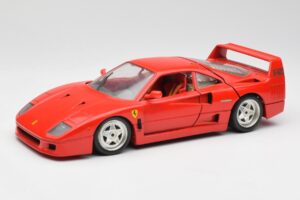 Ferrari F40 Rood Bburago 1:18 3032 Metaal