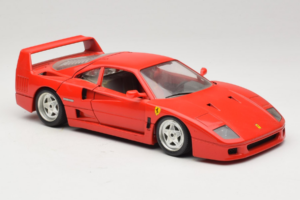 Ferrari F40 Rood Diamond Edition Bburago 1:18 3022-P1 Metaal — afbeelding 6 van 8