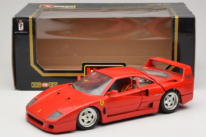 Ferrari F40 Rood Diamond Edition Bburago 1:18 3022-P1 Metaal — afbeelding 8 van 8