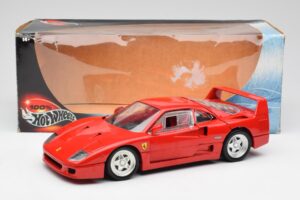 Ferrari F40 Rood Hot Wheels 1:18 23911 Metaal — afbeelding 8 van 8