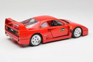 Ferrari F40 Rood Bburago 1:18 3332 Metaal — afbeelding 3 van 8