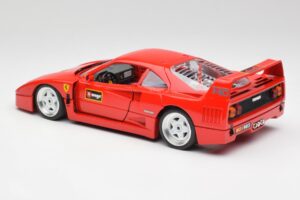 Ferrari F40 Rood Bburago 1:18 3332 Metaal — afbeelding 7 van 8
