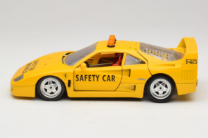 Ferrari F40 Safety Car Geel Bburago 1:18 3032-Y2 Metaal — afbeelding 4 van 8