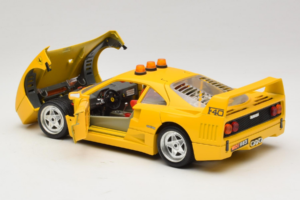 Ferrari F40 Safety Car Geel Bburago 1:18 3032-Y2 Metaal — afbeelding 5 van 8