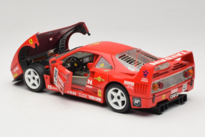 Ferrari F40 #40 T. Ohta / A. Reid Taisan Rood 1987 Bburago 1:18 3022-T1 Metaal — afbeelding 5 van 8