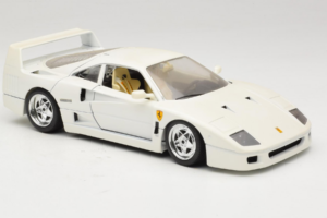 Ferrari F40 Wit Bburago 1:18 3332-W4 Metaal — afbeelding 6 van 8