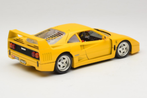 Ferrari F40 Geel Bburago 1:18 3032-Y1 Metaal — afbeelding 3 van 8