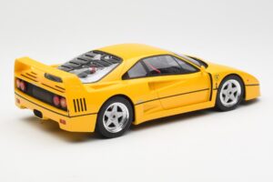 Ferrari F40 Geel GT Spirit 1:18 GT839 Hars — afbeelding 2 van 6