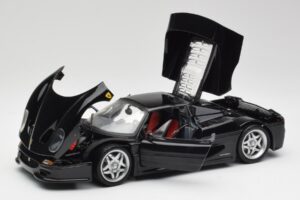 Ferrari F50 Zwart Hot Wheels 1:18 23910 Metaal — afbeelding 2 van 8