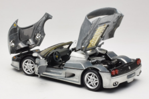 Ferrari F50 Cabriolet Chrome Silver Gelimiteerde Editie Hot Wheels 1:18 25741 Metaal — afbeelding 5 van 8