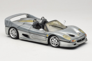 Ferrari F50 Cabriolet Chrome Silver Gelimiteerde Editie Hot Wheels 1:18 25741 Metaal — afbeelding 6 van 8