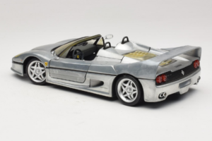 Ferrari F50 Cabriolet Chrome Silver Gelimiteerde Editie Hot Wheels 1:18 25741 Metaal — afbeelding 7 van 8