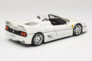 Ferrari F50 Cabriolet Wit Bburago 1:18 3352-W1 Metaal — afbeelding 3 van 8